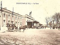 Parvis de la Gare et la Gare SNCF Perpignan